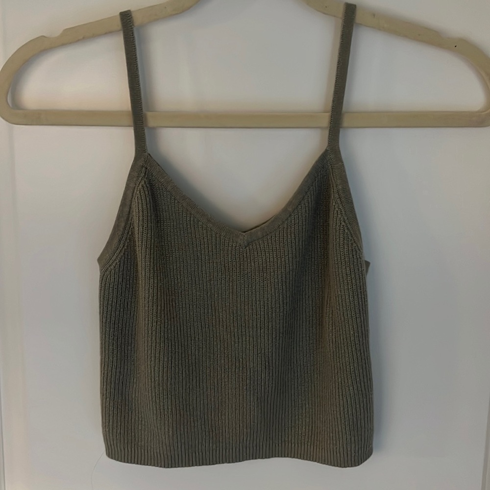 Forever 21 tank